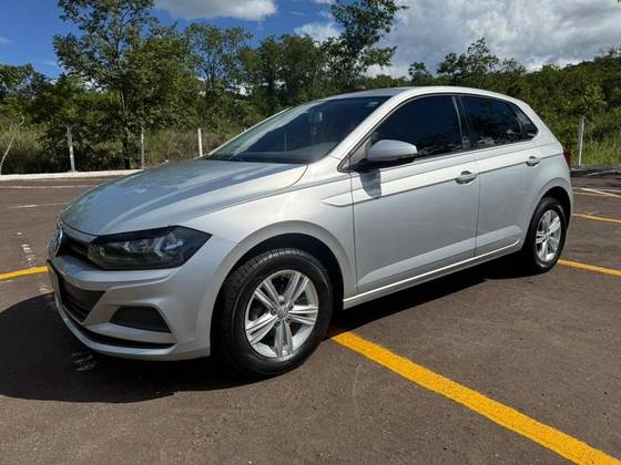 VOLKSWAGEN POLO 1.0 200 TSI COMFORTLINE AUTOMÁTICO